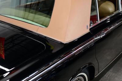 1972 Rolls - Royce SILVER CLOUD LWB