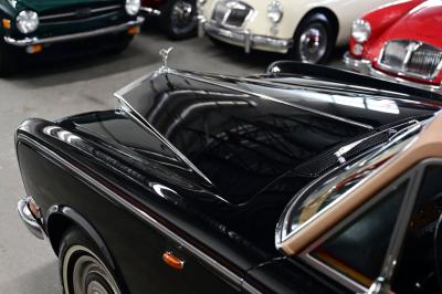 1972 Rolls - Royce SILVER CLOUD LWB