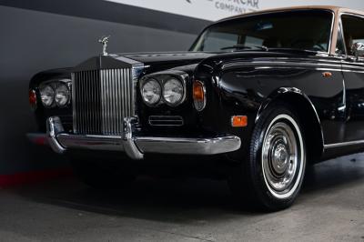 1972 Rolls - Royce SILVER CLOUD LWB