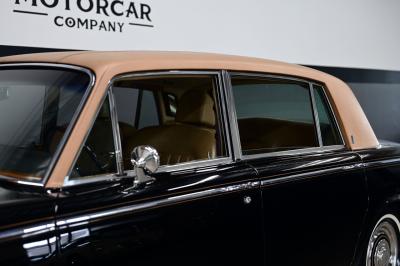 1972 Rolls - Royce SILVER CLOUD LWB