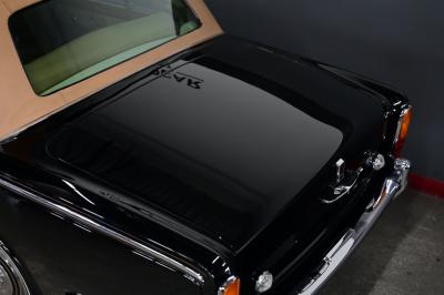 1972 Rolls - Royce SILVER CLOUD LWB