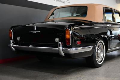 1972 Rolls - Royce SILVER CLOUD LWB