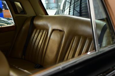 1972 Rolls - Royce SILVER CLOUD LWB