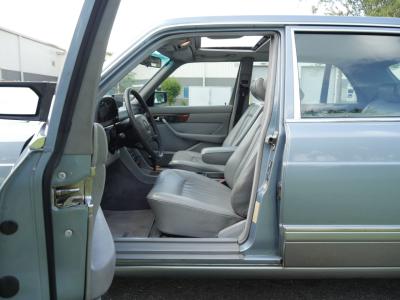 1986 Mercedes - Benz 300SDL