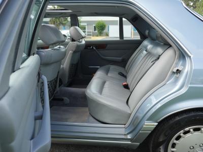 1986 Mercedes - Benz 300SDL
