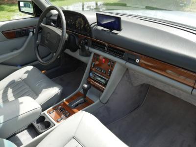 1986 Mercedes - Benz 300SDL