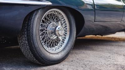 1962 Jaguar E-Type Series 1 3.8 Roadster