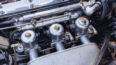 1962 Jaguar E-Type Series 1 3.8 Roadster