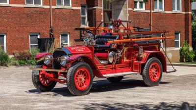 1924 American-LaFrance Type 40 Combination Chemical and Hose Fire Truck