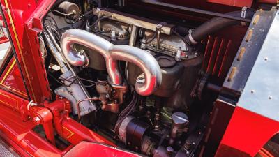 1924 American-LaFrance Type 40 Combination Chemical and Hose Fire Truck
