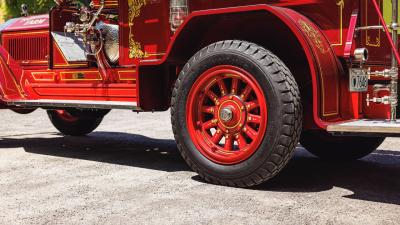 1924 American-LaFrance Type 40 Combination Chemical and Hose Fire Truck