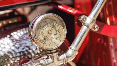 1924 American-LaFrance Type 40 Combination Chemical and Hose Fire Truck
