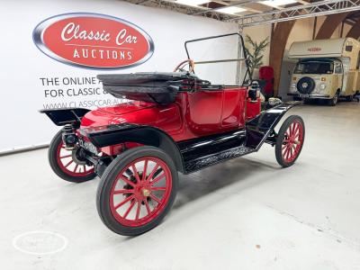 1914 Ford T