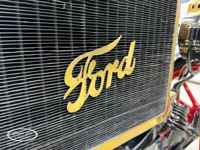 1914 Ford T