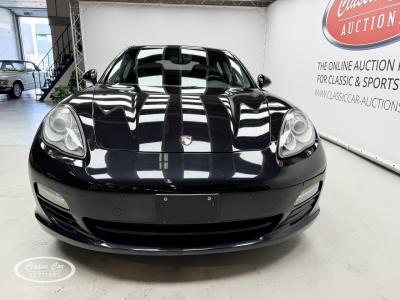 2010 Porsche Panamera