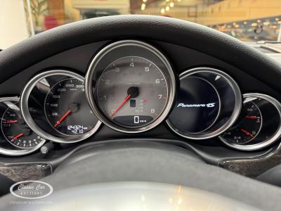 2010 Porsche Panamera