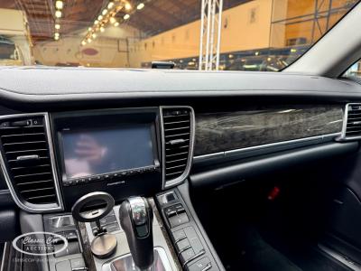 2010 Porsche Panamera