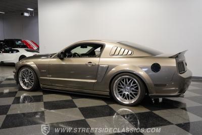 2005 Ford Mustang GT Supercharged