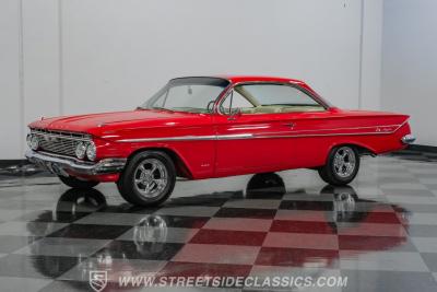 1961 Chevrolet Impala Bubble Top