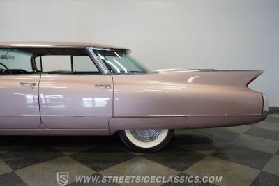 1960 Cadillac Series 62 Hardtop Sedan