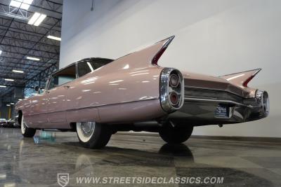 1960 Cadillac Series 62 Hardtop Sedan