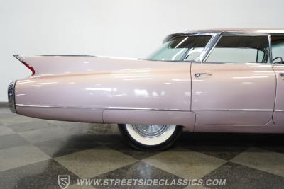 1960 Cadillac Series 62 Hardtop Sedan