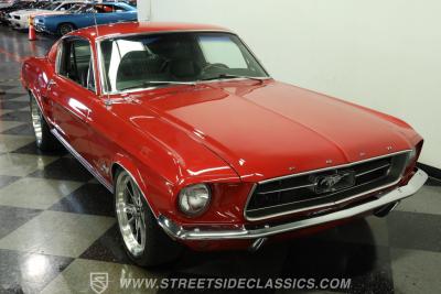 1967 Ford Mustang Fastback Restomod