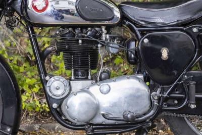 1957 BSA B33