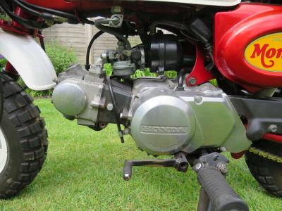 2000 Honda Z50 MILLENIUM LIMITED EDITION