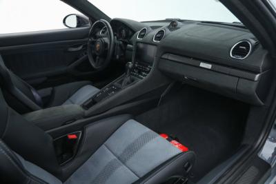 2023 Porsche 718 Cayman