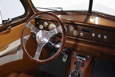 1940 Ford Deluxe