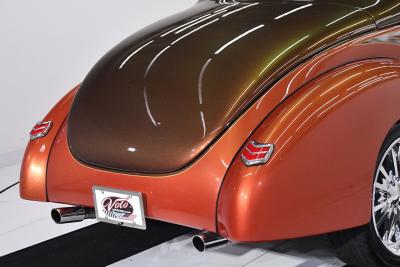 1940 Ford Deluxe