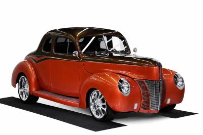 1940 Ford Deluxe