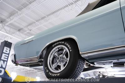 1965 Ford Galaxie 500XL Convertible