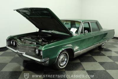 1968 Chrysler New Yorker