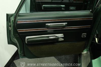 1968 Chrysler New Yorker