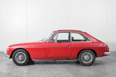 1967 MG B