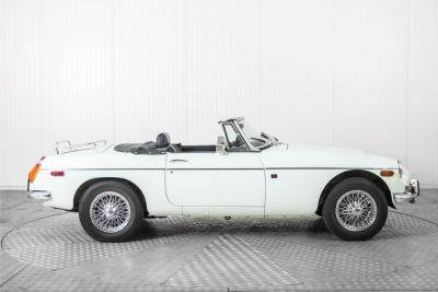 1975 MG B