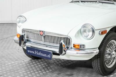 1975 MG B