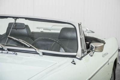 1975 MG B
