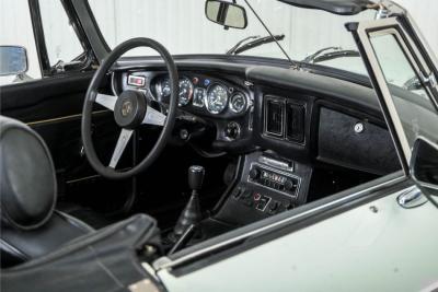 1975 MG B