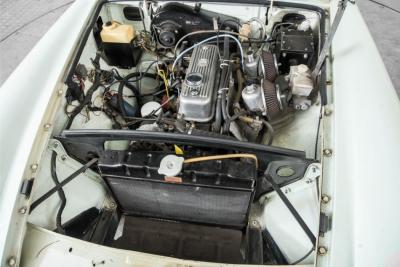 1975 MG B