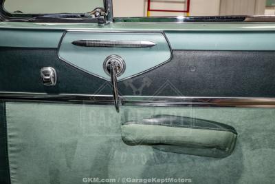 1953 Chrysler Custom Imperial