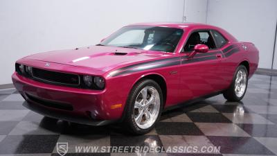 2010 Dodge Challenger R/T Furious Fuchsia Edition