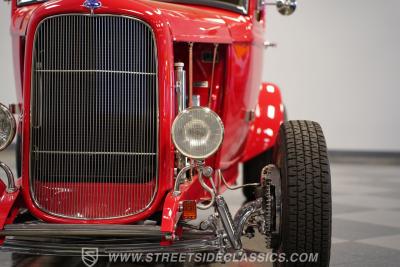 1932 Ford 5-Window Coupe