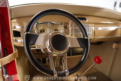 1932 Ford 5-Window Coupe