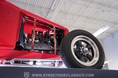 1932 Ford 5-Window Coupe