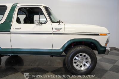 1979 Ford Bronco 4X4 Coyote Restomod