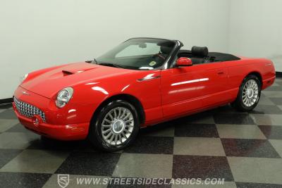 2005 Ford Thunderbird