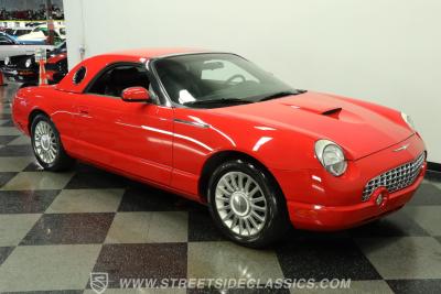 2005 Ford Thunderbird